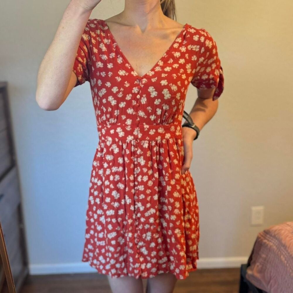 Madewell Button-Front Tie-Sleeve Retro Dress - Red Floral - Size 2